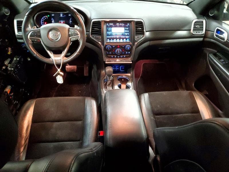 2017 JEEP GRAND CHEROKEE LAREDO 8