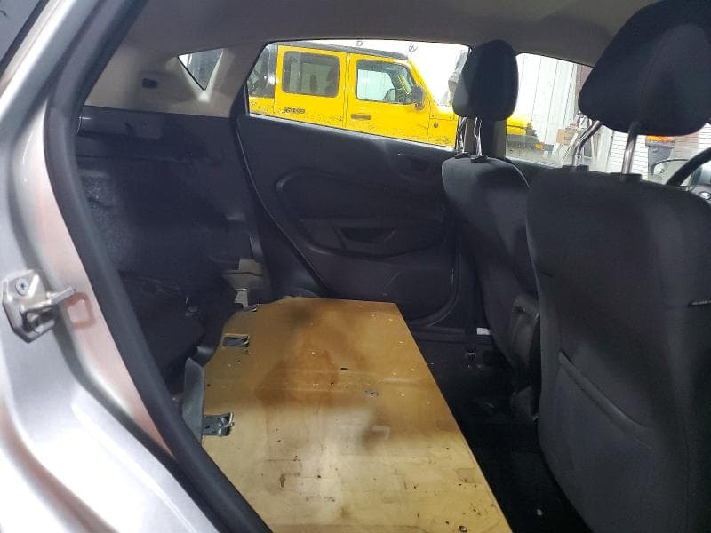 2019 FORD FIESTA SE 10