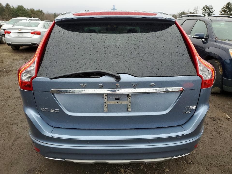 2017 VOLVO XC60 T5 INSCRIPTION 6