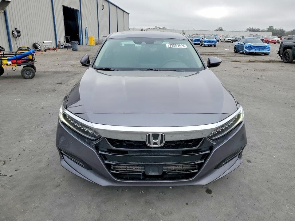 2018 HONDA ACCORD TOURING 5
