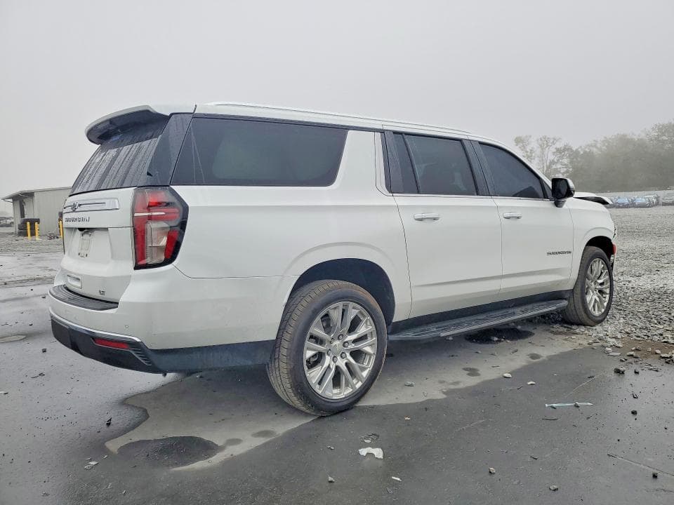 2021 CHEVROLET SUBURBAN C1500 LT 3