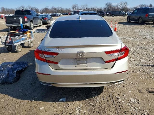 2019 HONDA ACCORD EX 6