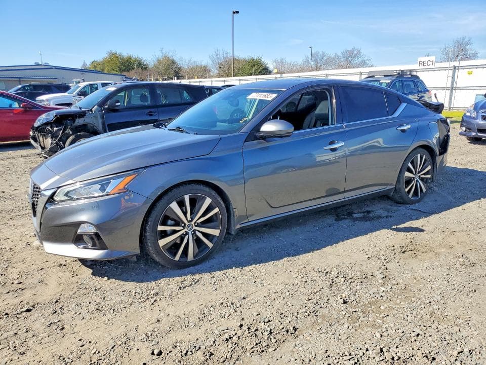 2020 NISSAN ALTIMA PLATINUM - 1