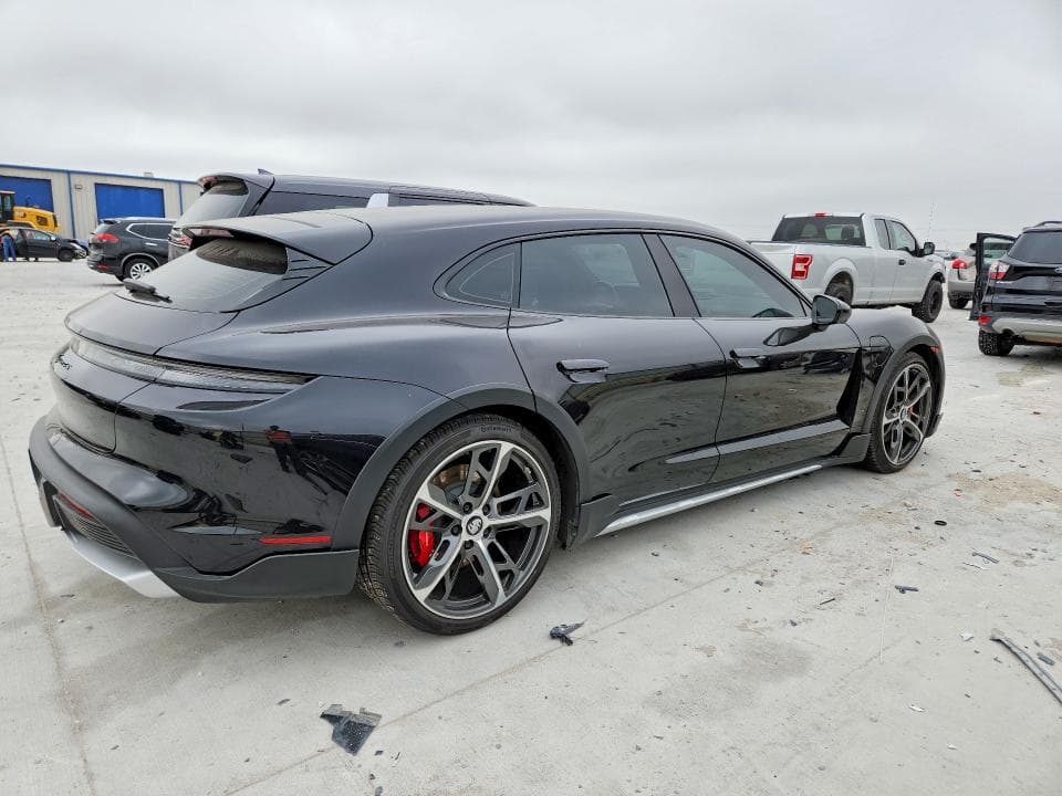 2023 PORSCHE TAYCAN CROSS TURISMO 4S 3