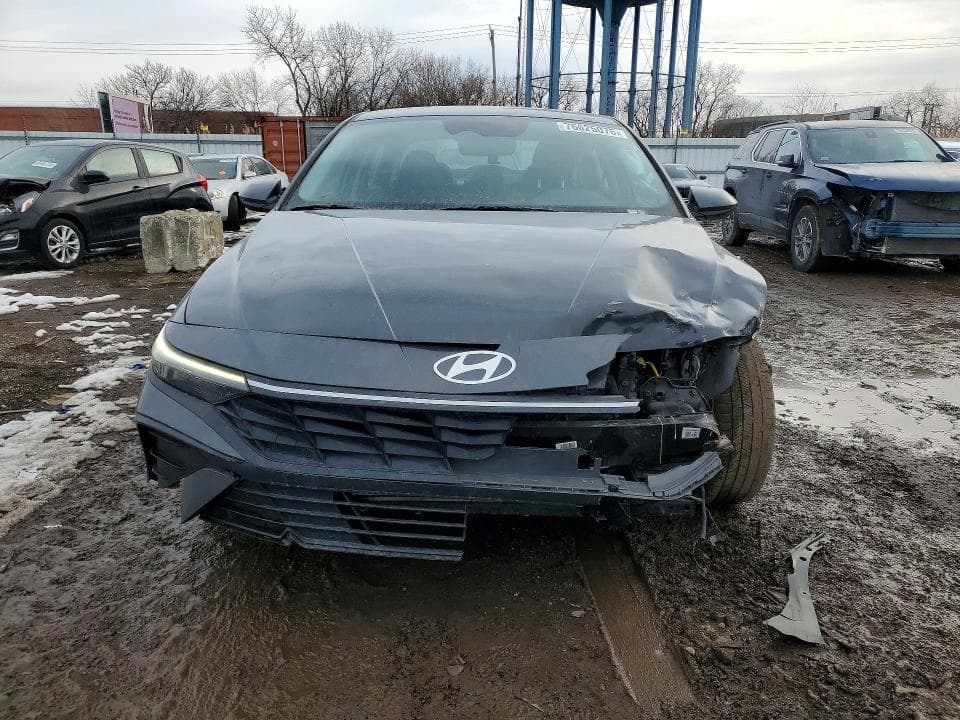 2024 HYUNDAI ELANTRA SEL 5