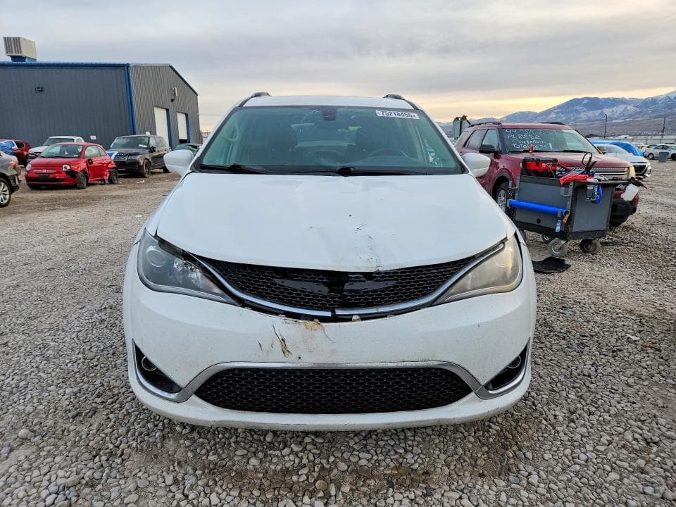 2018 CHRYSLER PACIFICA TOURING L 5