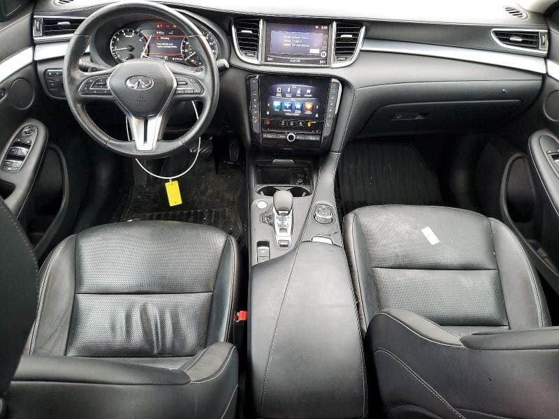 2019 INFINITI QX50 ESSENTIAL 8