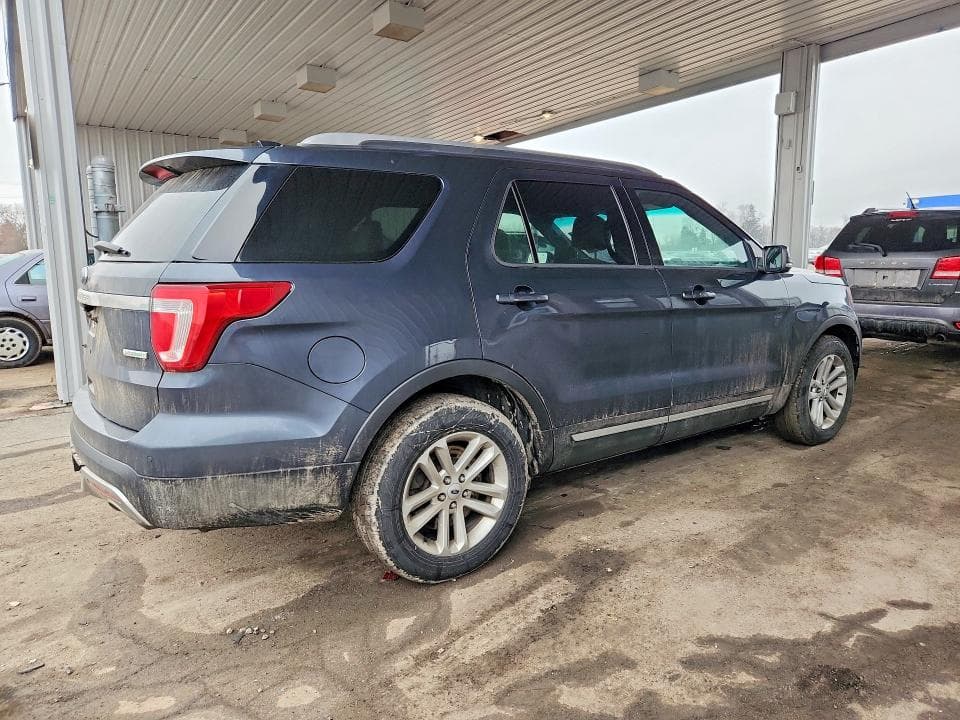 2017 FORD EXPLORER XLT 3