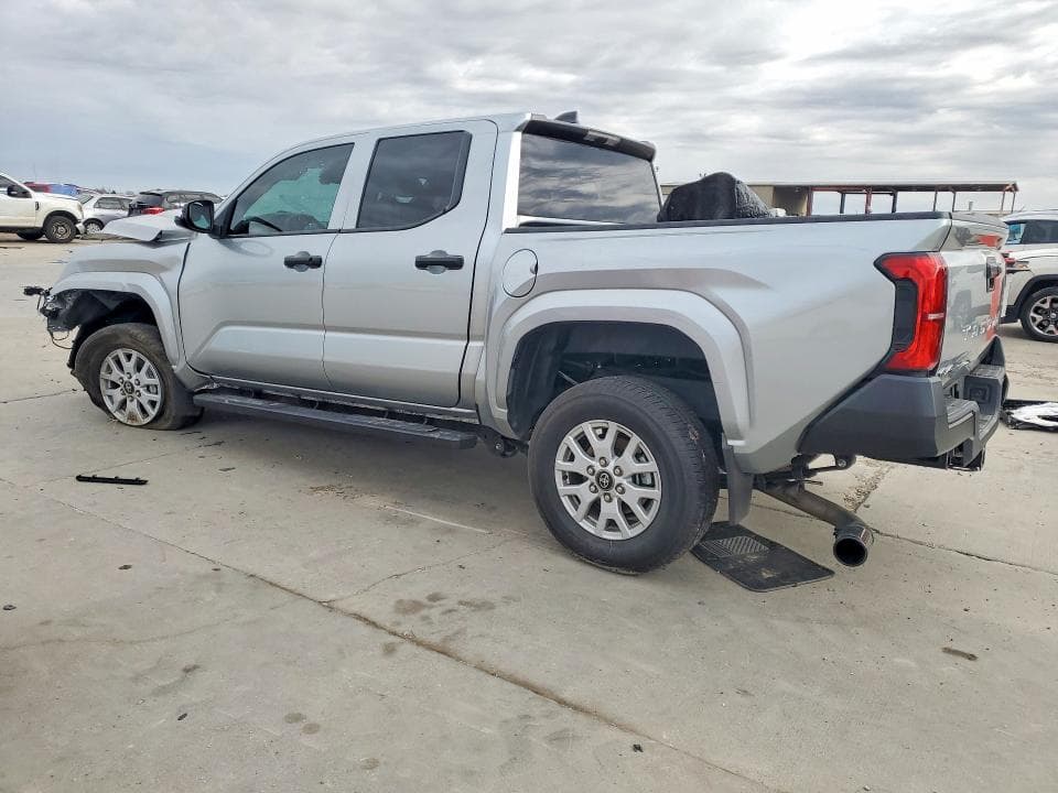 2024 TOYOTA TACOMA DOUBLE CAB 2