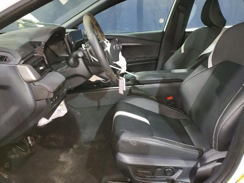 2025 TOYOTA CAMRY SE 7