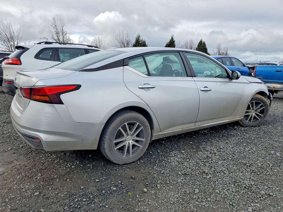 2020 NISSAN ALTIMA S 3