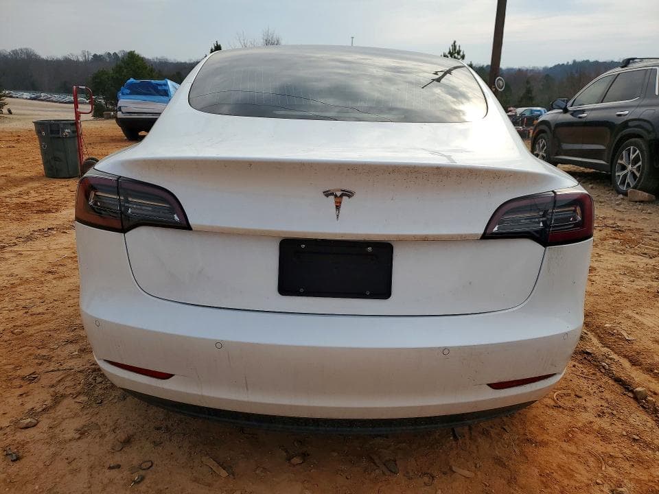 2020 TESLA 3 6