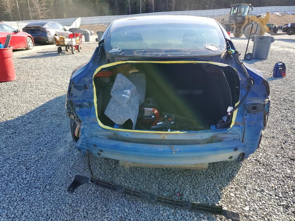 2023 TESLA MODEL 3 6