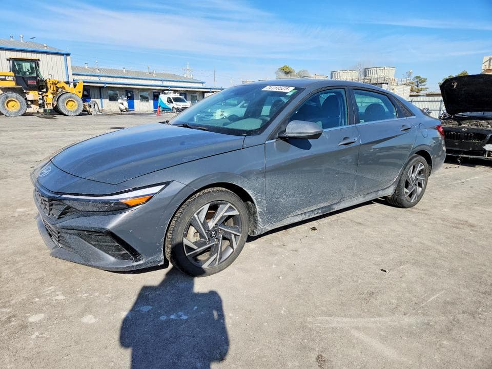 2024 HYUNDAI ELANTRA SEL - 1