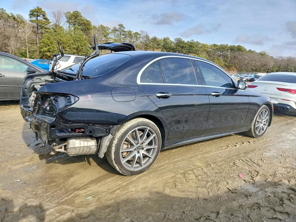 2023 MERCEDES-BENZ E 450 4MATIC 3