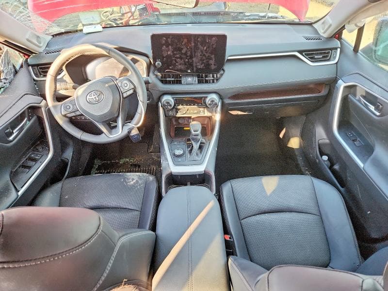 2024 TOYOTA RAV4 LIMITED 8
