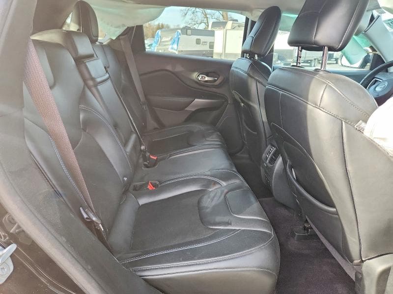 2019 JEEP CHEROKEE LATITUDE PLUS 11