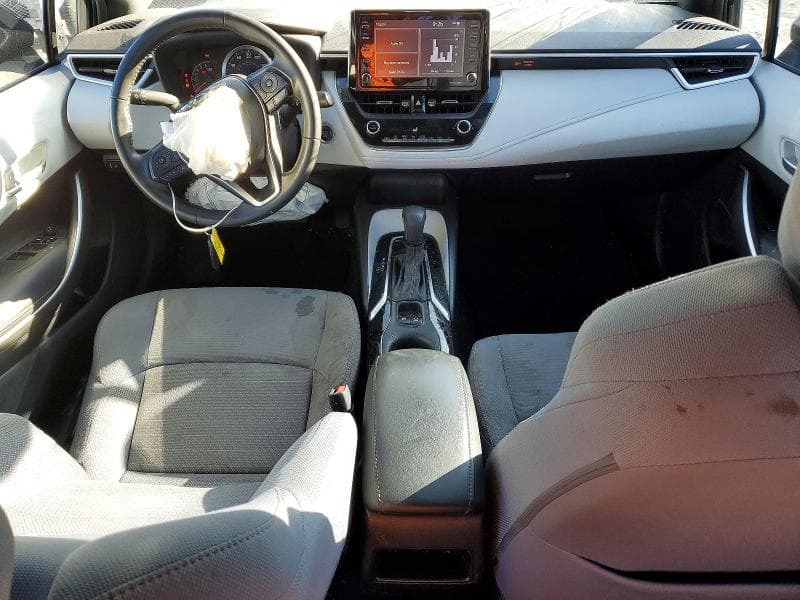 2021 TOYOTA COROLLA SE 8