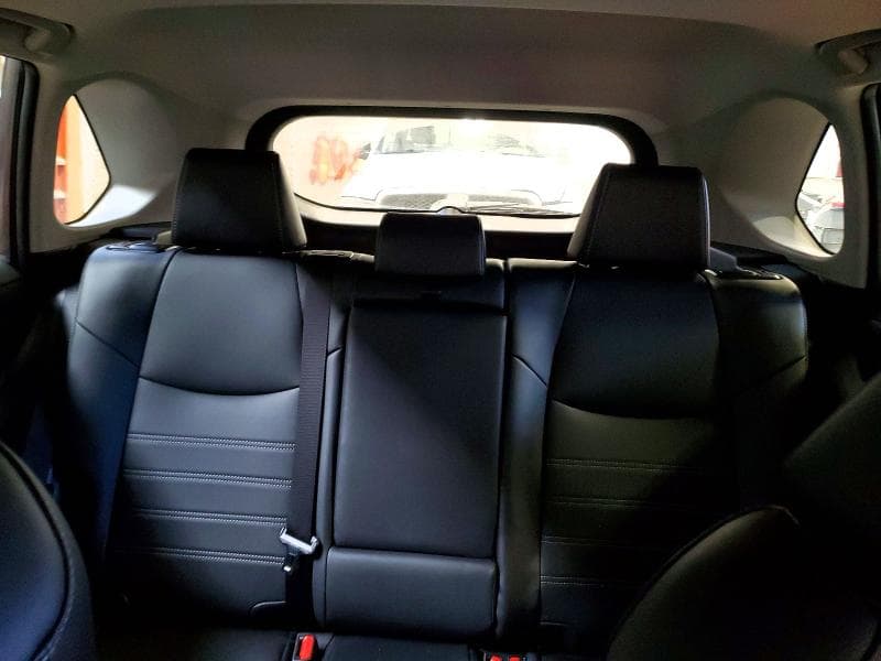 2025 TOYOTA RAV4 XLE 10