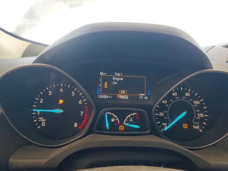 2017 FORD ESCAPE SE 9