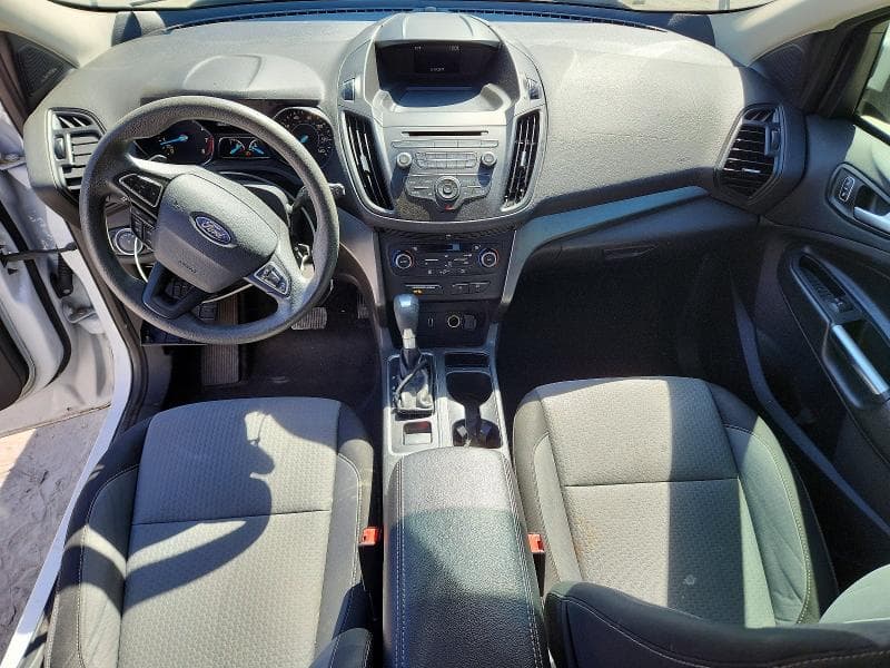 2017 FORD ESCAPE SE 8