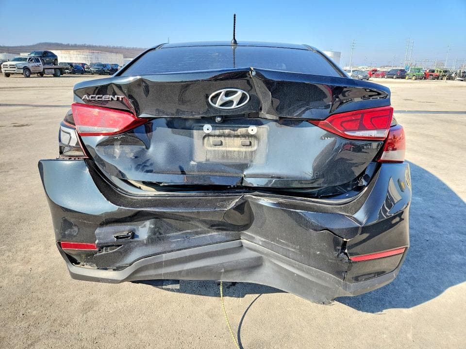2020 HYUNDAI ACCENT SE 6