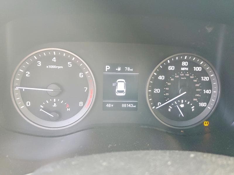 2021 HYUNDAI TUCSON SE 9