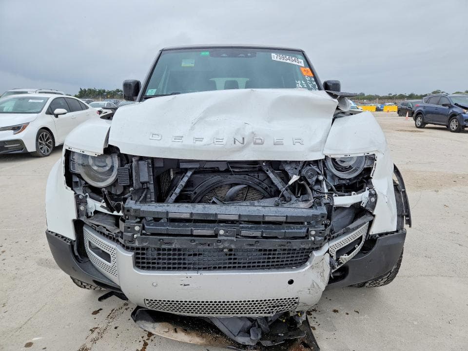 2024 LAND ROVER DEFENDER 130 S 5
