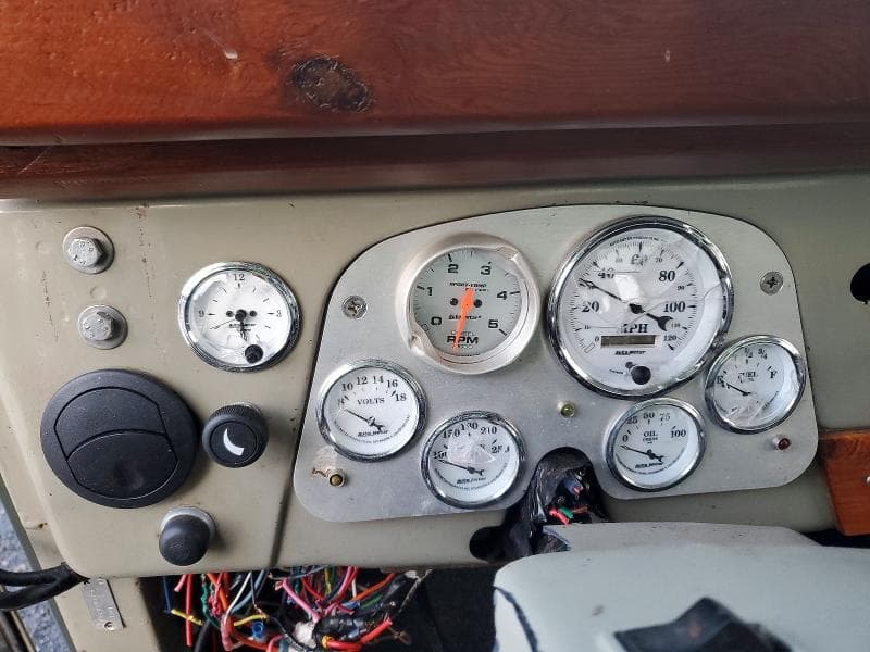 1967 TOYOTA LAND CRUISER 9