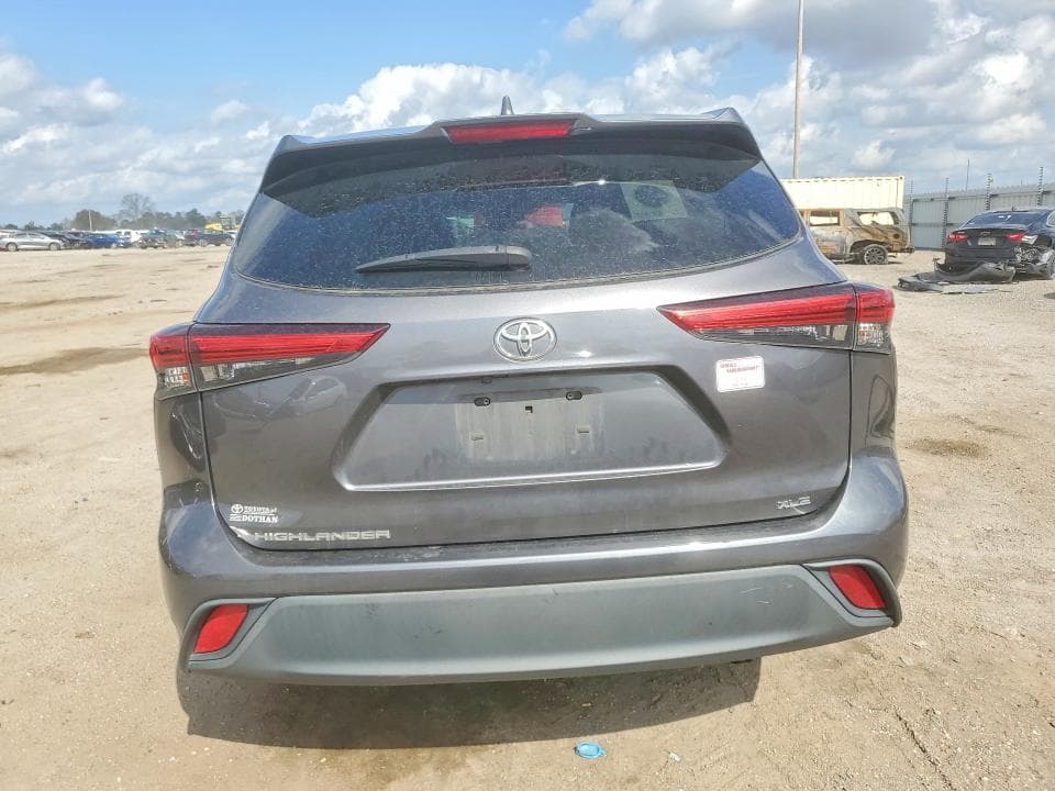 2020 TOYOTA HIGHLANDER XLE 6