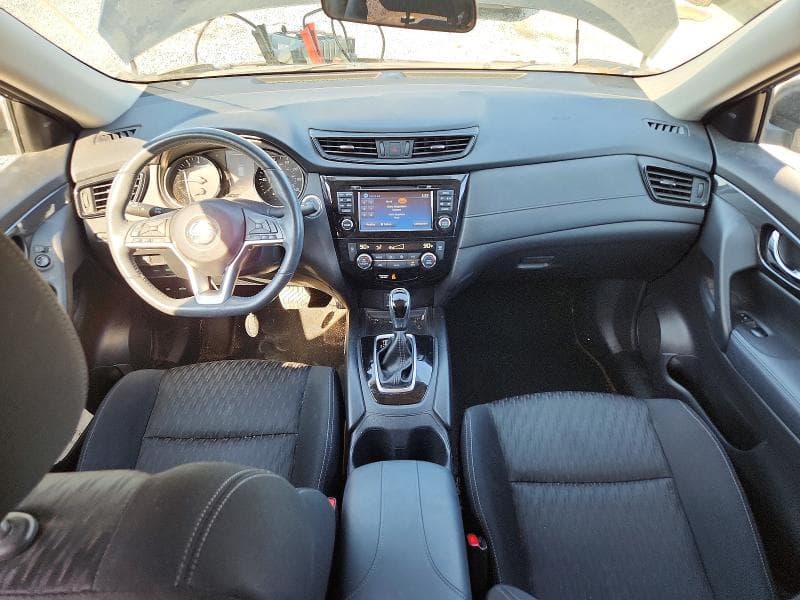 2017 NISSAN ROGUE S 8