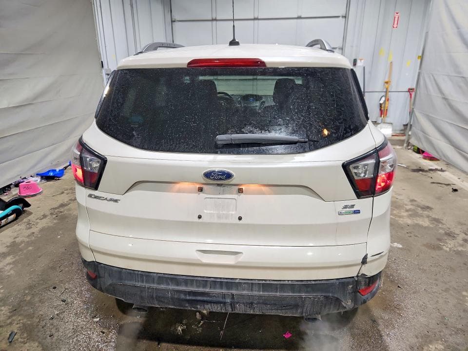 2018 FORD ESCAPE SE 6