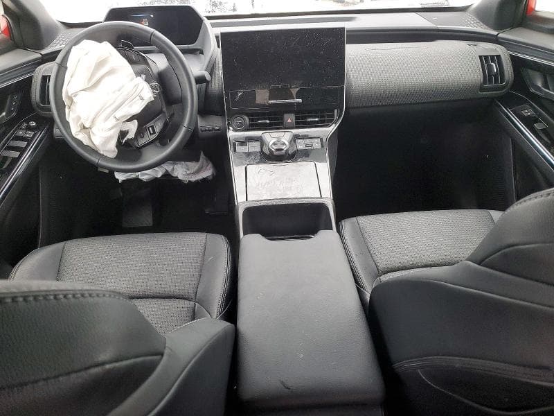 2023 SUBARU SOLTERRA PREMIUM 8