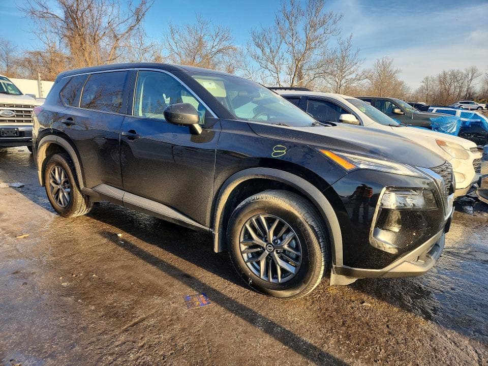 2021 NISSAN ROGUE S 4