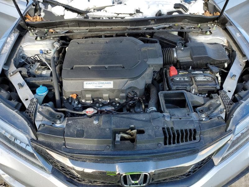 2017 HONDA ACCORD TOURING 11