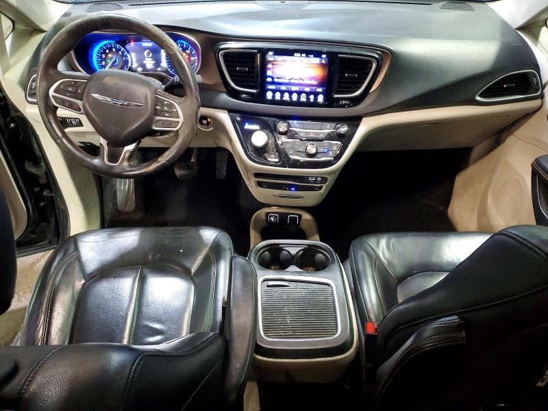 2017 CHRYSLER PACIFICA TOURING L PLUS 8