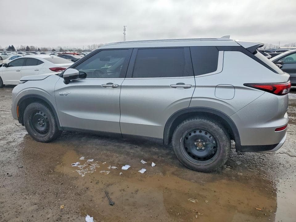 2025 MITSUBISHI OUTLANDER SE 2