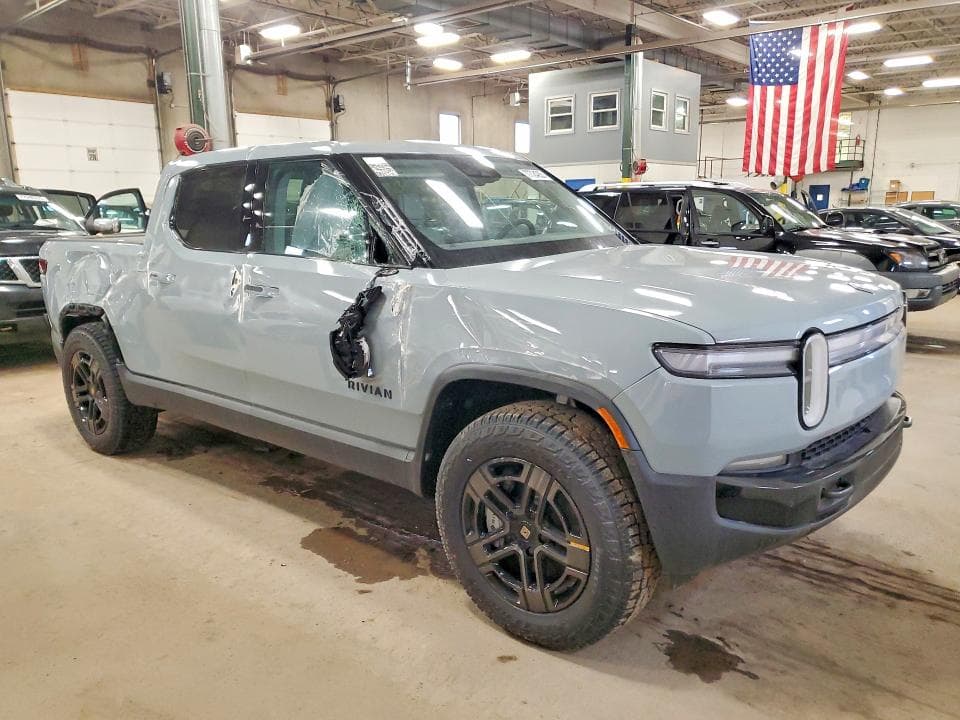2025 RIVIAN R1T ADVENTURE 4