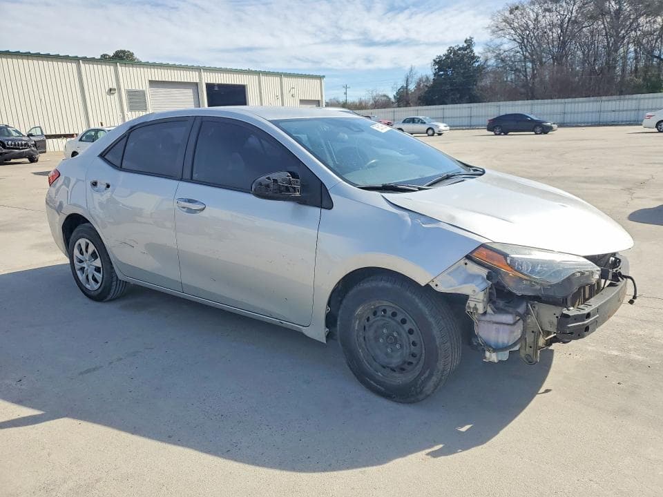 2017 TOYOTA COROLLA L 4