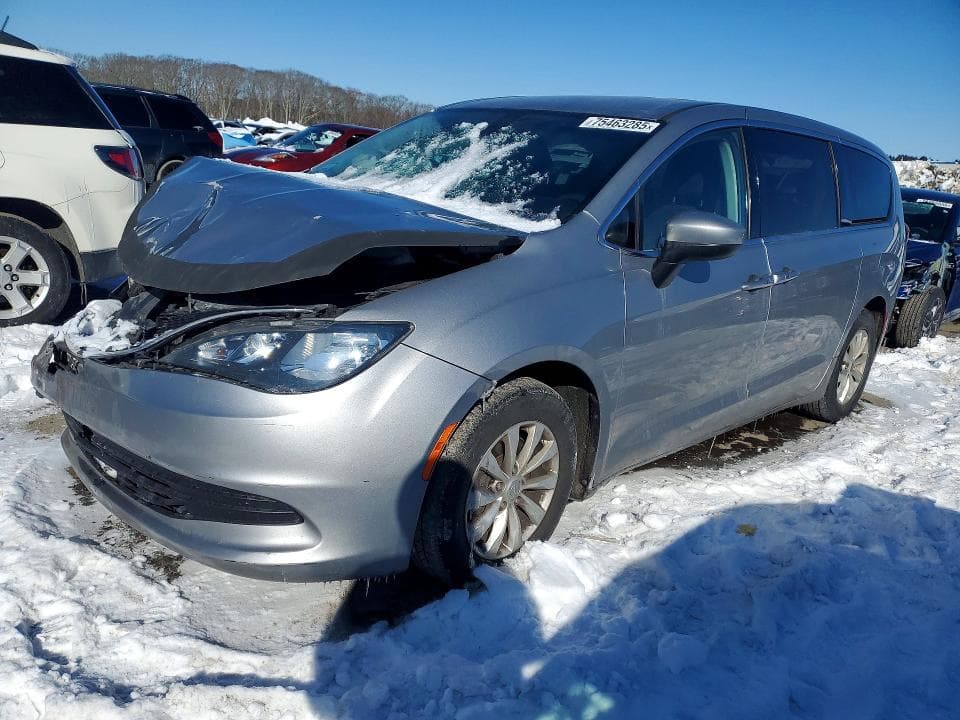2017 CHRYSLER PACIFICA TOURING - 1