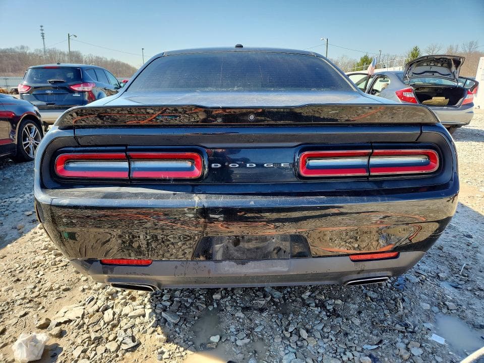 2018 DODGE CHALLENGER SXT 6