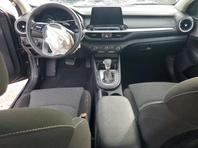 2024 KIA FORTE LXS 8