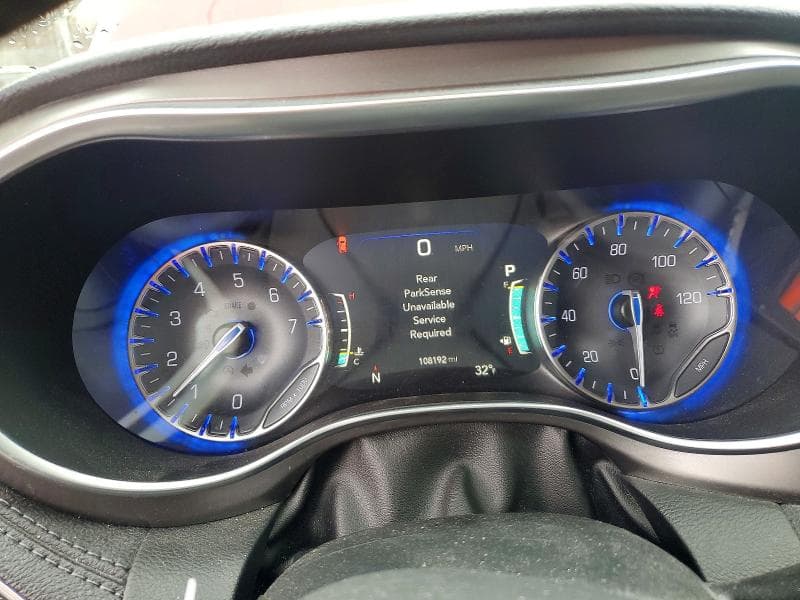2018 CHRYSLER PACIFICA LIMITED 9