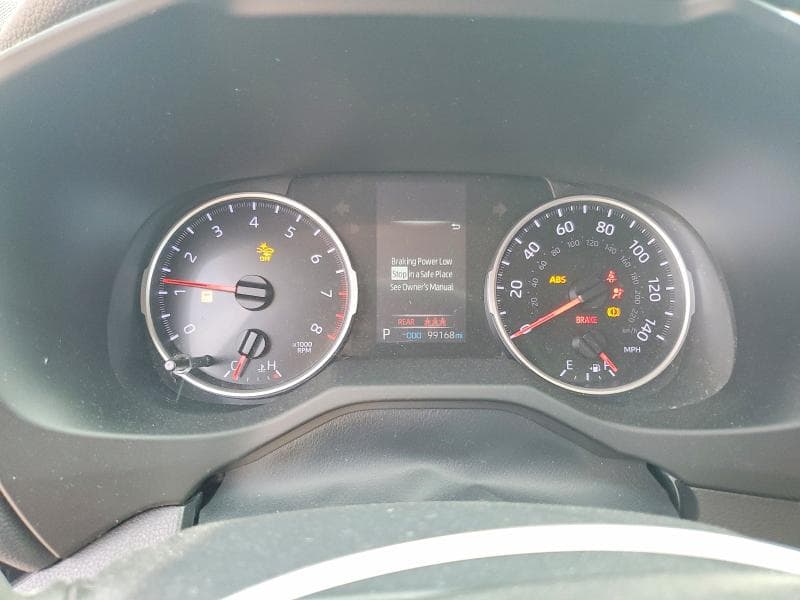 2022 TOYOTA RAV4 LE 9