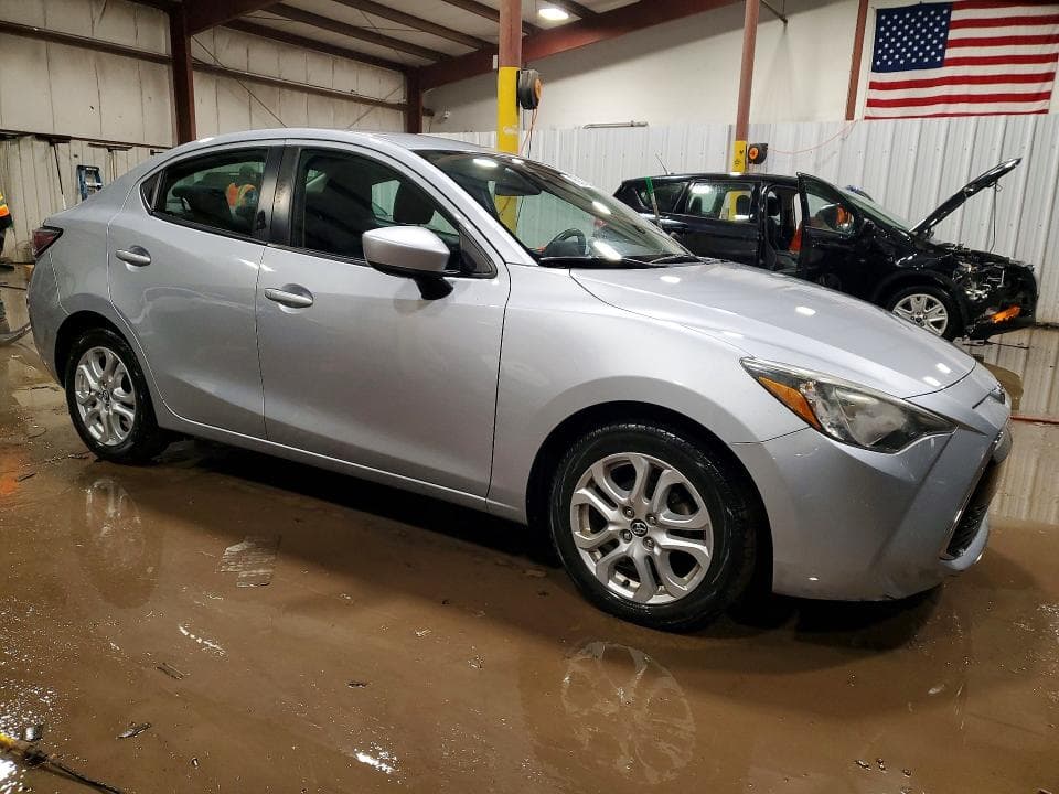2017 TOYOTA YARIS IA BASE 4