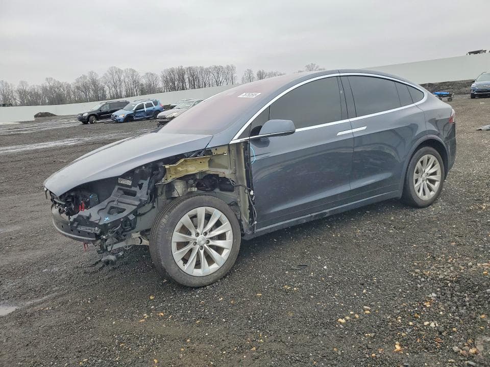 2018 TESLA MODEL X