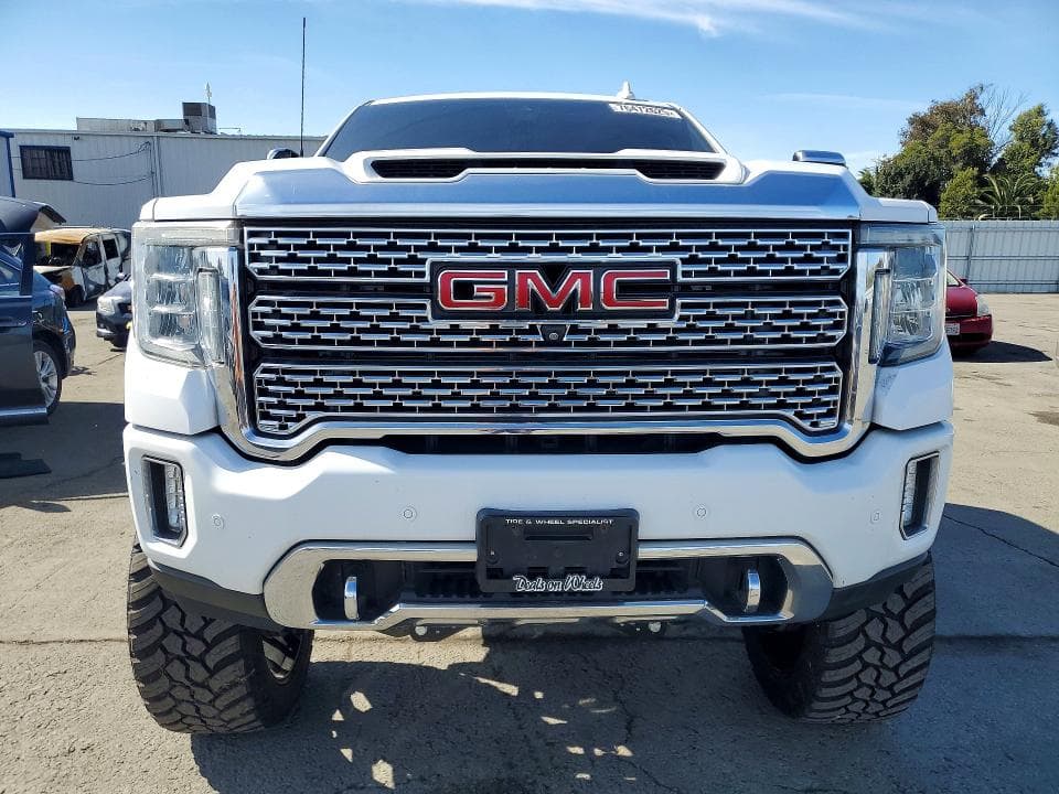 2020 GMC SIERRA K2500 DENALI 5