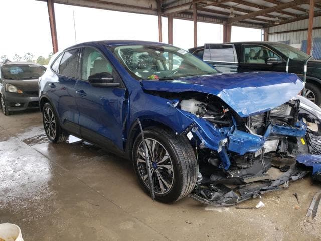 2022 FORD ESCAPE SE 4