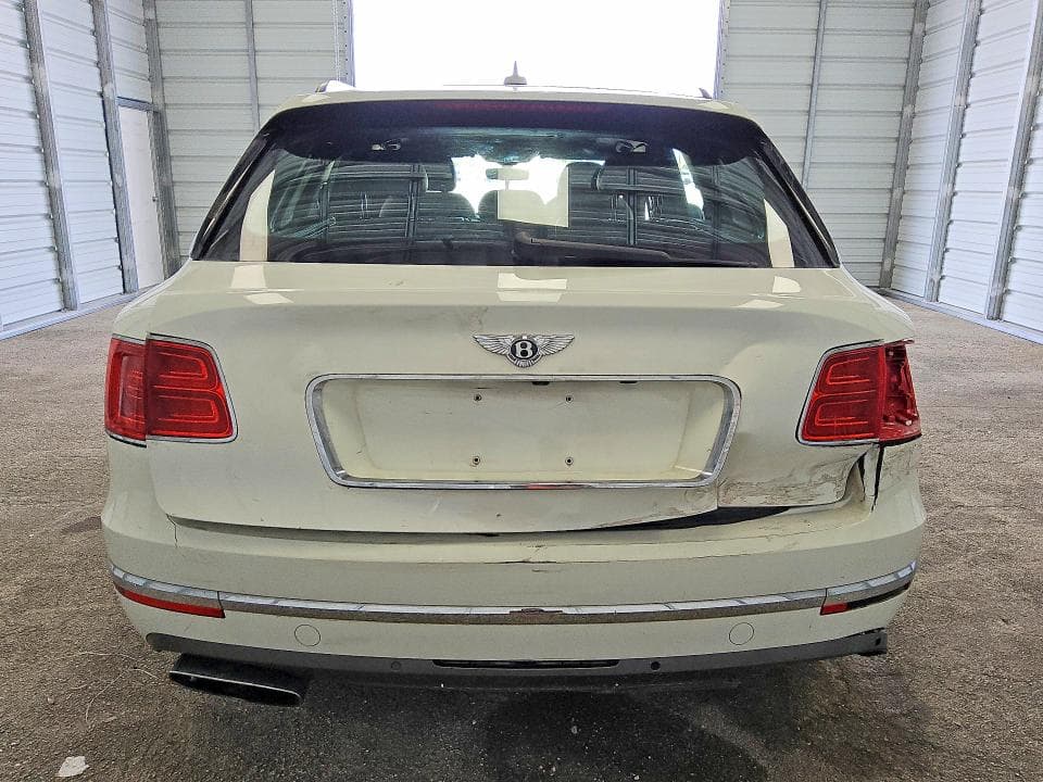 2017 BENTLY BENTAYGA 6