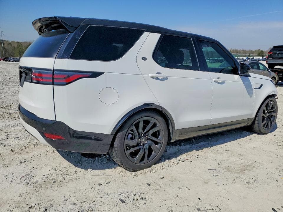 2025 LAND ROVER DISCOVERY DYNAMIC SE 3